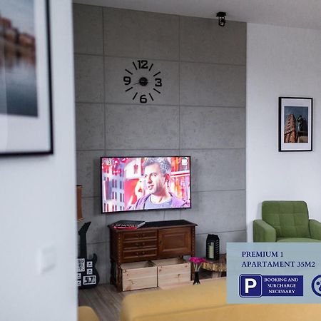 Premium Apartment With Free Private Parking Torun Bagian luar foto